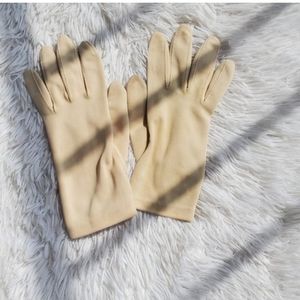 Vintage Womens Nylon Dressy Gloves